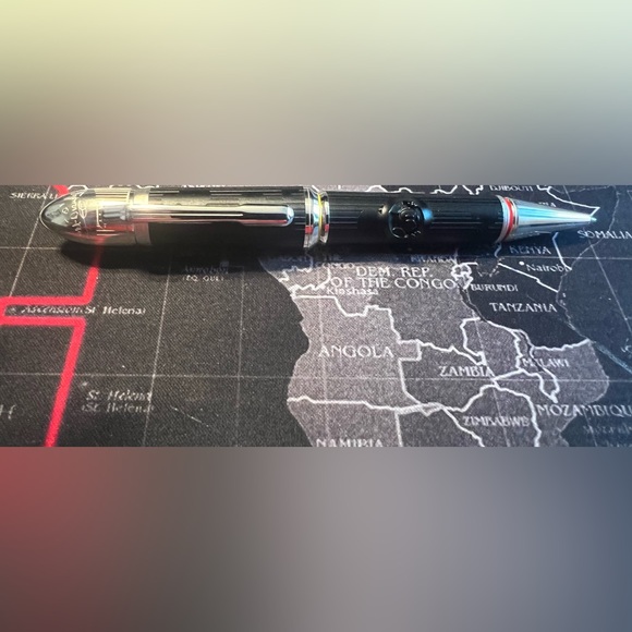 Montblanc Pen - Picture 2 of 5